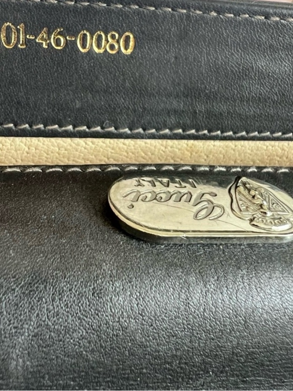 Gucci Quilted Crossbody/Shoulder Bag - Picture 13 of 15